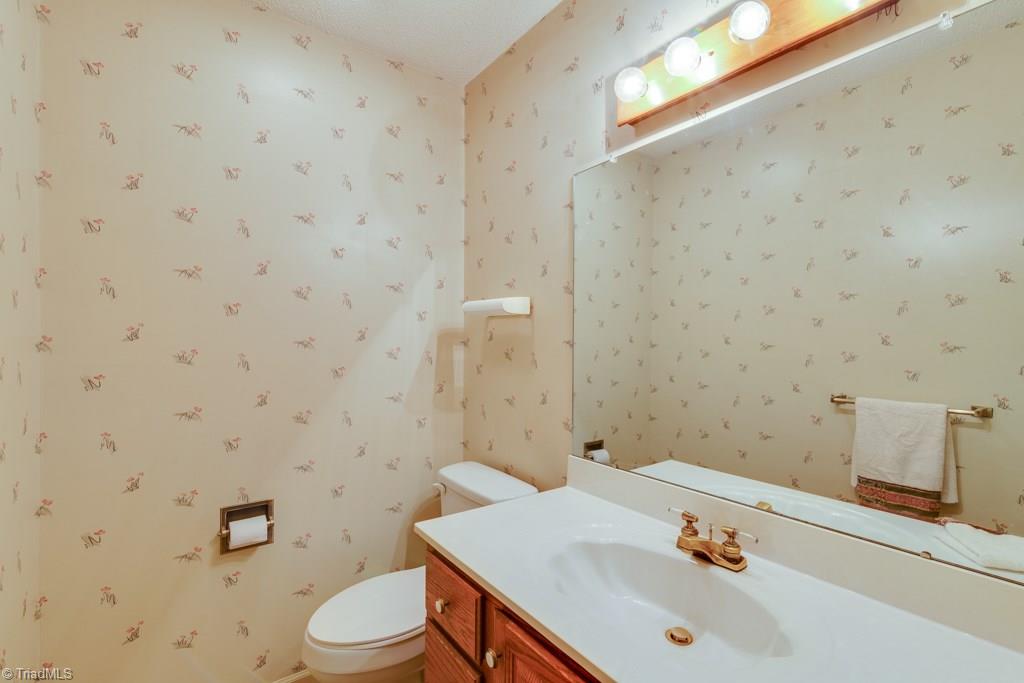 193 Circuit City Road Elkin, NC 28621 - Photo 10 of 25 Gallery Image 10