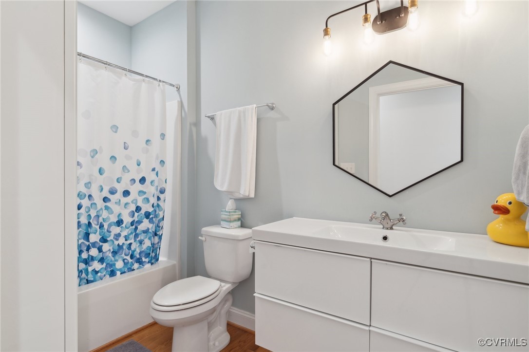 13279 Hanover Courthouse Road Hanover, VA 23069 - Photo 32 of 50 Bathroom featuring shower / tub combo with curtain