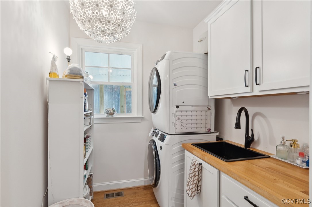 13279 Hanover Courthouse Road Hanover, VA 23069 - Photo 34 of 50 Clothes washing area featuring visible vents, stac