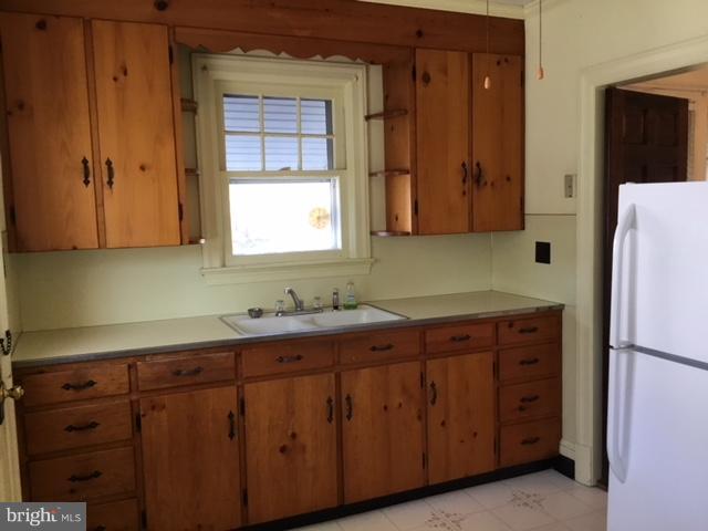 213 Rambler Road Cambridge, MD 21613 - Photo 6 of 12 Kitchen