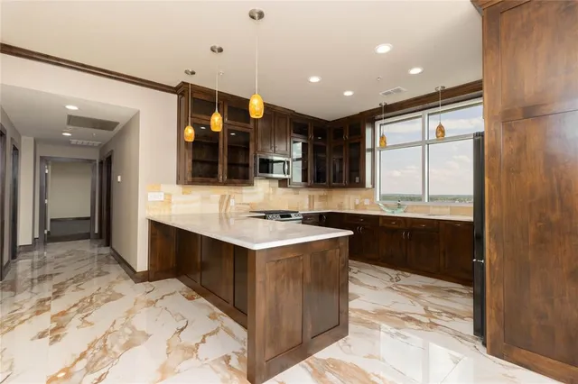 $2,999,900 | 2801 Wexford Drive, Unit 1401, Tyler, TX 75709