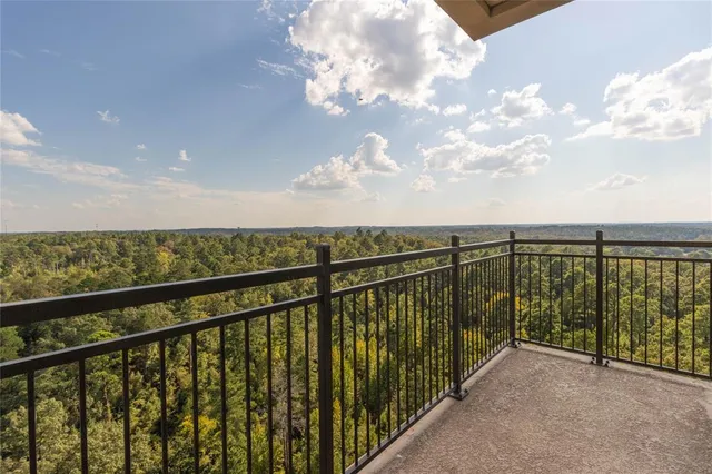 $2,999,900 | 2801 Wexford Drive, Unit 1401, Tyler, TX 75709