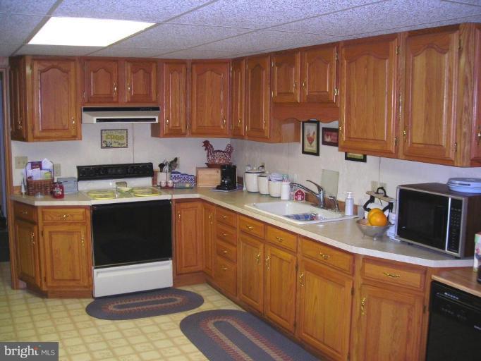 10599 Old Forge Road Waynesboro, PA 17268 - Photo 16 of 30 In-Law Kitchen