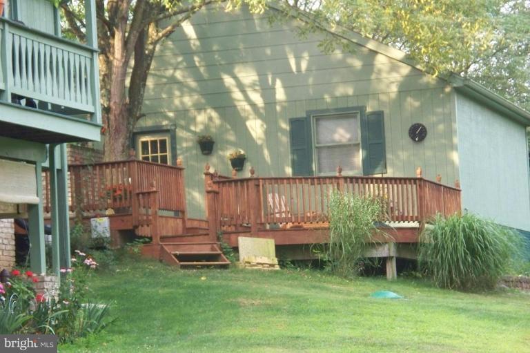 10599 Old Forge Road Waynesboro, PA 17268 - Photo 24 of 30 Deck