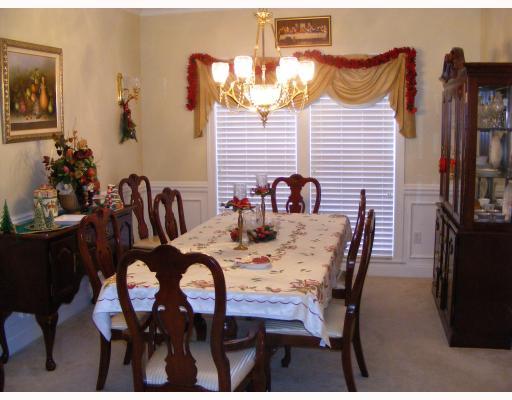 175 Hoon Road Butler, PA 16001 - Photo 5 of 18 Dining Room.