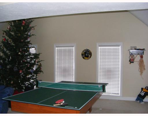 175 Hoon Road Butler, PA 16001 - Photo 10 of 18 Den/Family/Great Room.