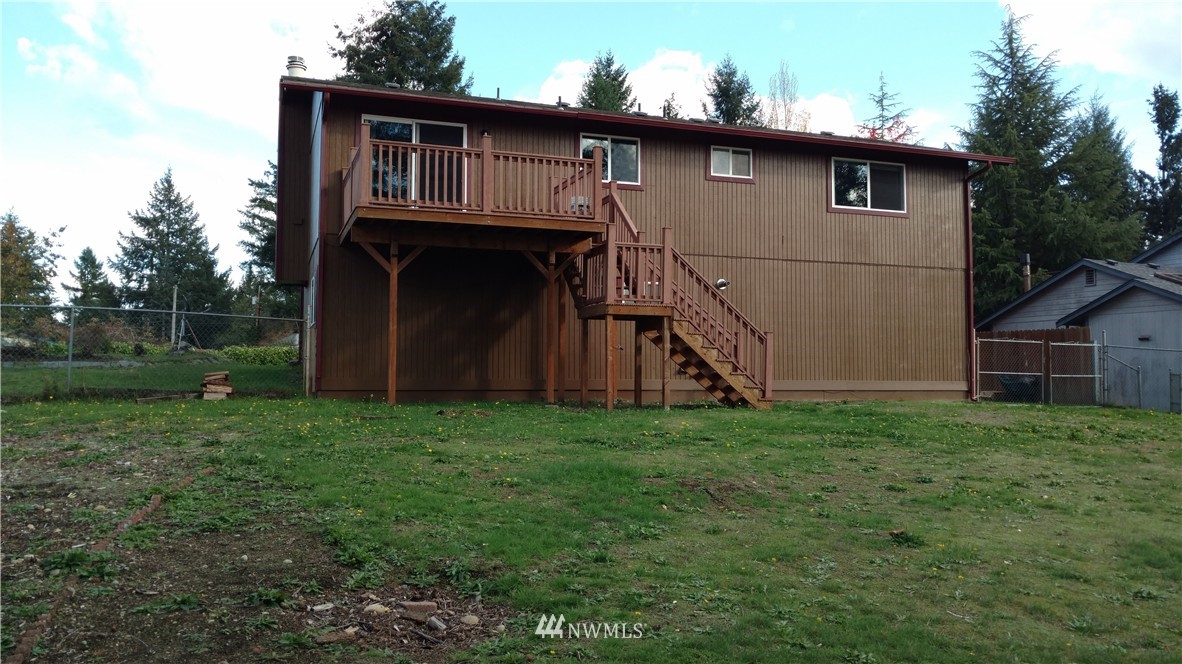 5037 Carpenter Road Southeast Olympia, WA 98513 - Photo 2 of 10 Gallery Image 2