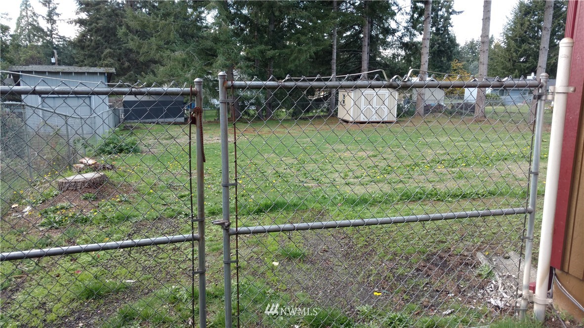 5037 Carpenter Road Southeast Olympia, WA 98513 - Photo 4 of 10 Gallery Image 4