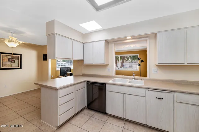 $1,500 | 10303 West Prairie Hills Circle, Sun City, AZ 85351