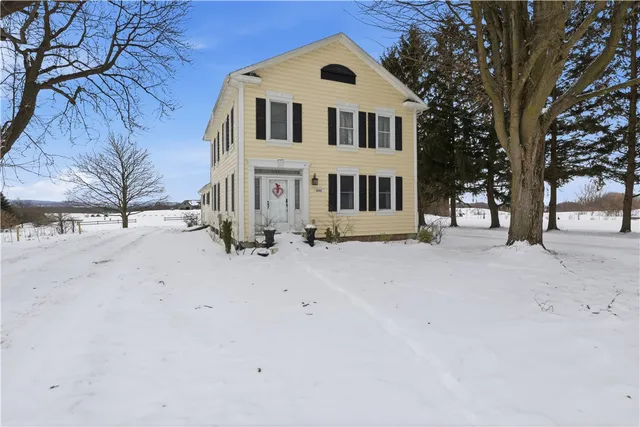 $699,900 | 8361 Highway 5, West Bloomfield, NY 14469