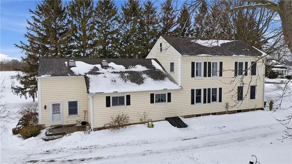 $699,900 | 8361 Highway 5, West Bloomfield, NY 14469