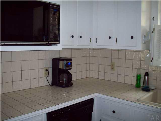 4714 Shell Road Milton, FL 32583 - Photo 13 of 22 Build in Microwave