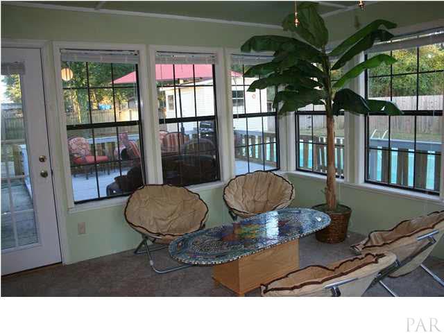 4714 Shell Road Milton, FL 32583 - Photo 2 of 22 Florida Room
