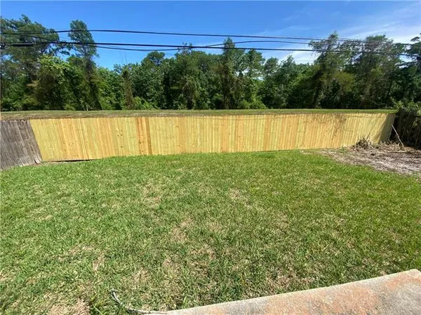 $175,000 | 182 Dunleith Drive, Destrehan, LA 70047
