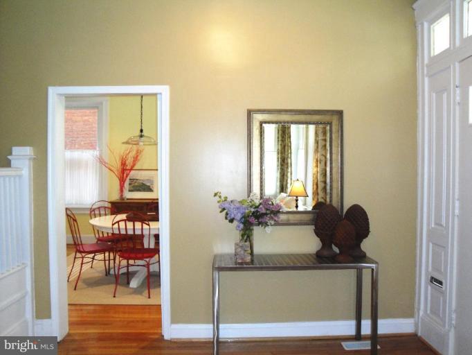 1433 Decatur Street Northwest Washington, DC 20011 - Photo 3 of 19 Foyer