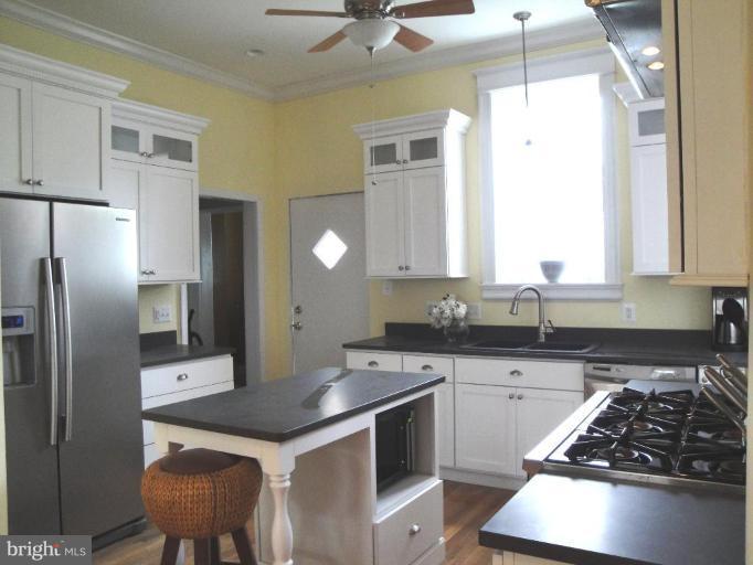1433 Decatur Street Northwest Washington, DC 20011 - Photo 8 of 19 Kitchen