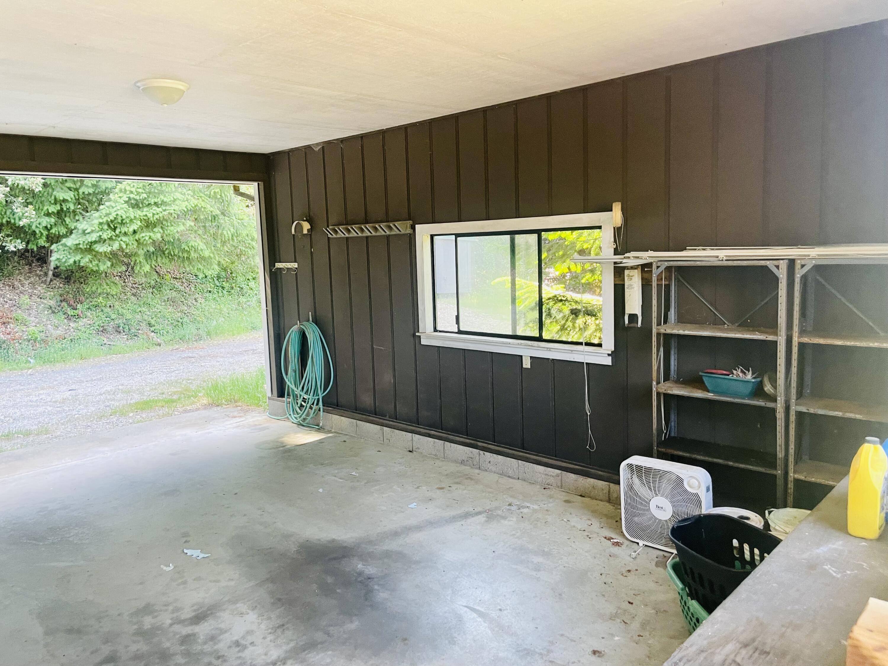 360 Graycliff Road Garberville, CA 95542 - Photo 26 of 63