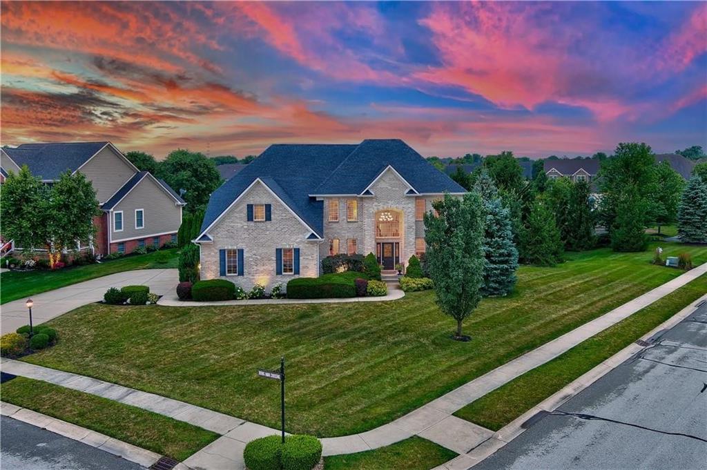 13643 Diving Hawk Fishers, IN 46055 - Photo 2 of 60 Gallery Image 2
