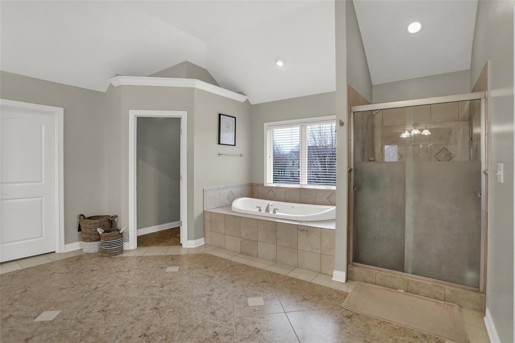 13643 Diving Hawk Fishers, IN 46055 - Photo 21 of 60 Gallery Image 21