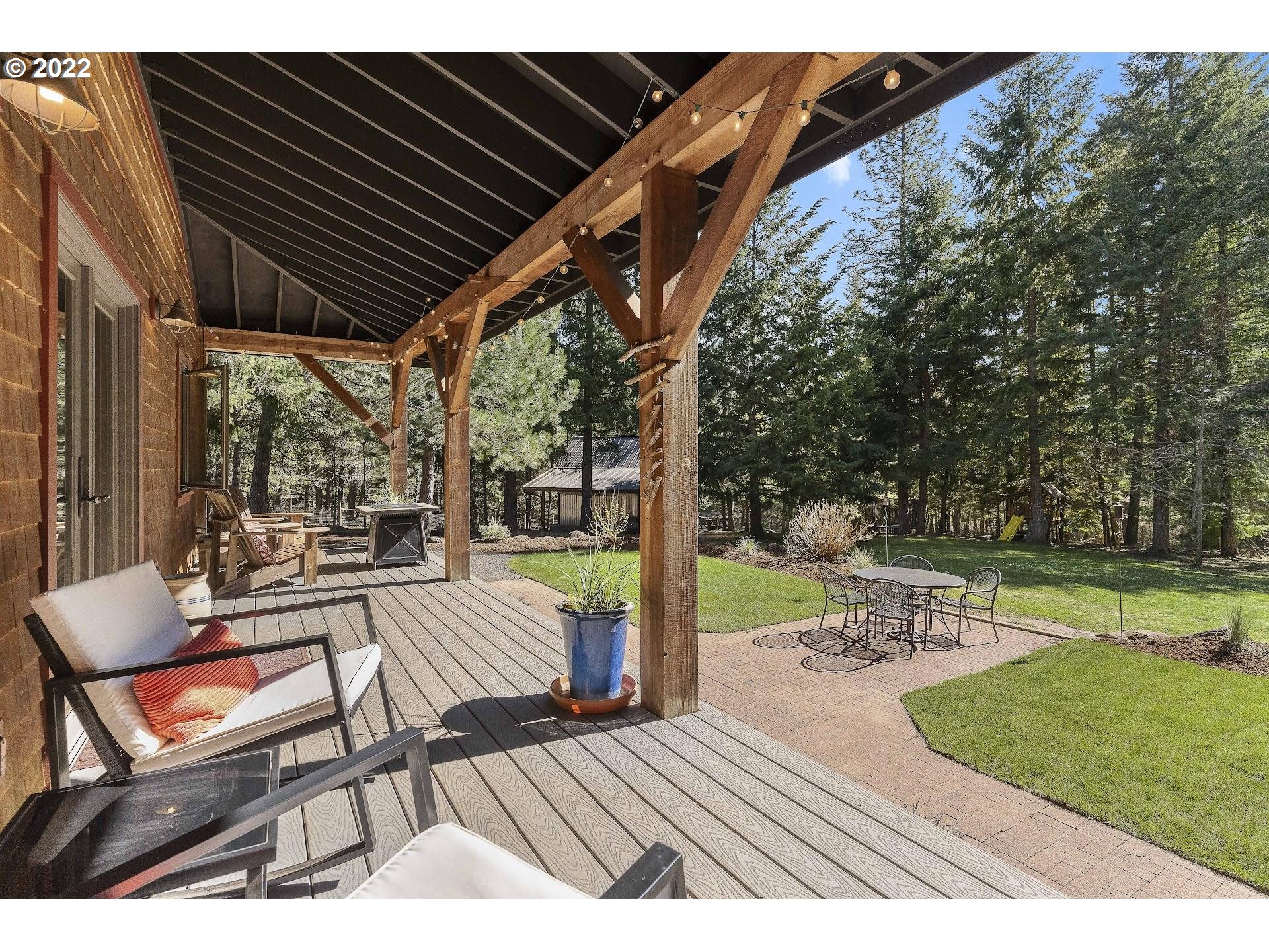 181 Lyons Road White Salmon, WA 98672 - Photo 21 of 32 a view of outdoor space yard deck patio and swimming pool