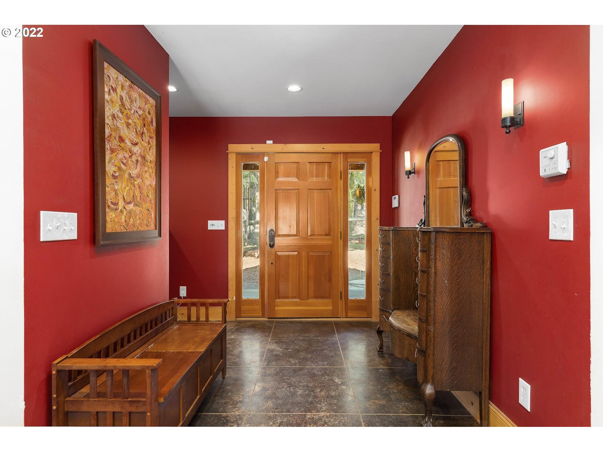 181 Lyons Road White Salmon, WA 98672 - Photo 4 of 32