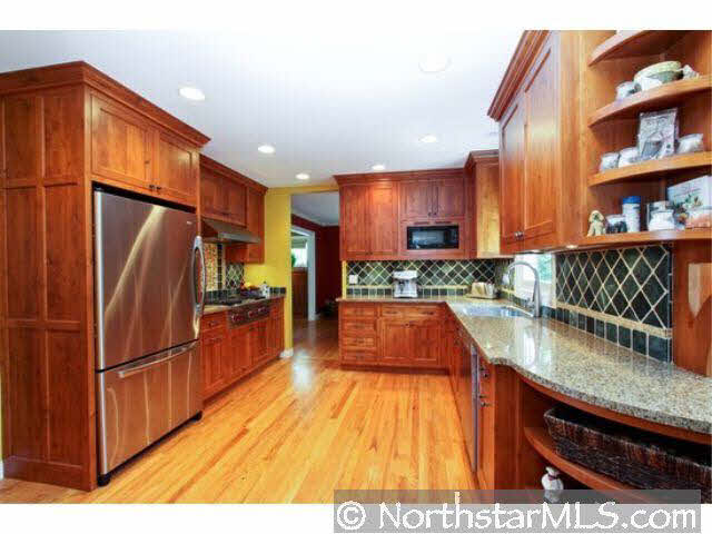 4441 Eagle Ridge Place Minnetonka, MN 55345 - Photo 5 of 10