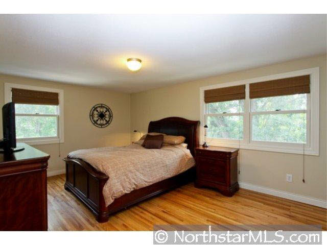 4441 Eagle Ridge Place Minnetonka, MN 55345 - Photo 7 of 10