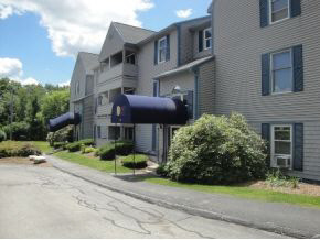 163 Eastern Avenue, Unit 102 Manchester, NH 03104 - Photo 2 of 14