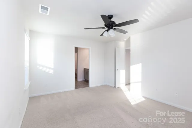 $2,600 | 2125 Allium Drive, Charlotte, NC 28216