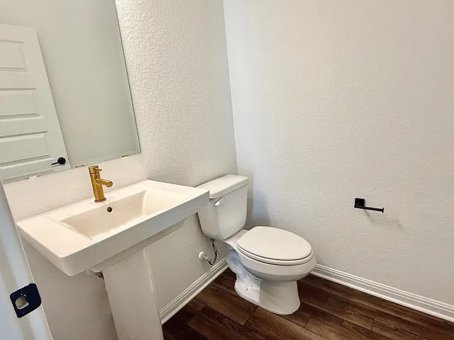 $2,300 | 2725 Woodall Drive, Unit 1401, Cedar Park, TX 78613