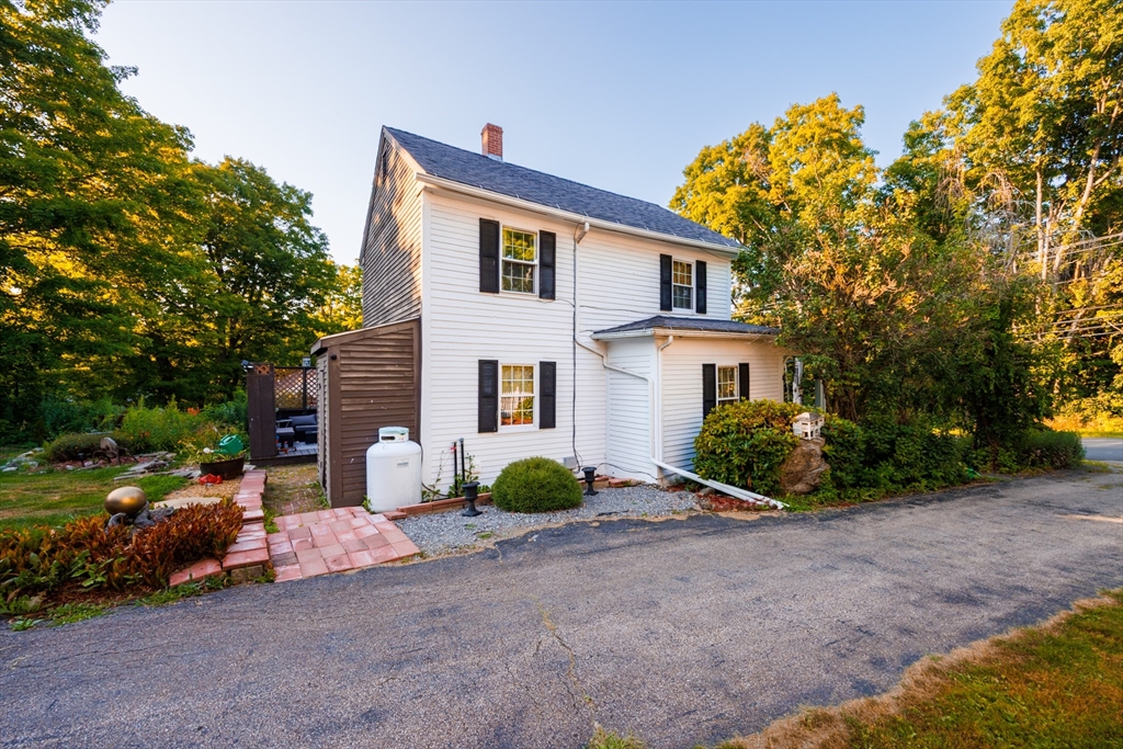 33 Coldbrook Road Oakham, MA 01068 - Photo 26 of 41 Gallery Image 26