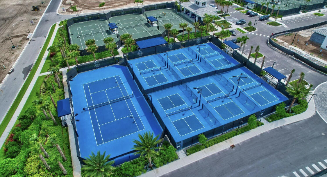 17523 Rainstream Road Boca Raton, FL 33496 - Photo 14 of 15 D5578636-2553-49B7-82DD-C5EC3F22DB1E