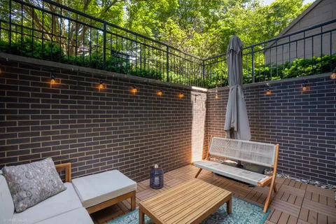 $849,900 | 1541 West Montana Street, Unit 1, Chicago, IL 60614