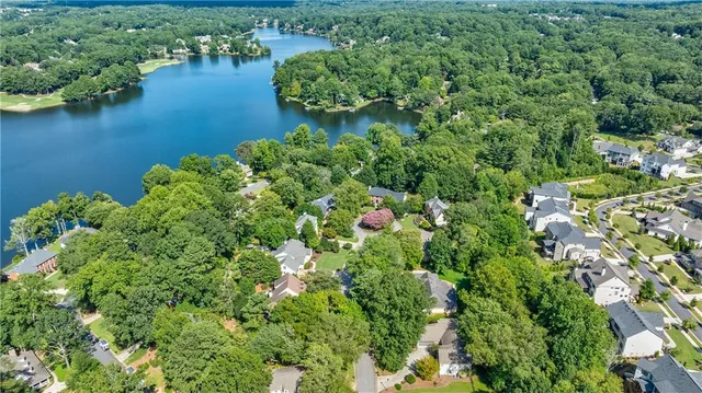 $850,000 | 410 Red Jacket Way, Alpharetta, GA 30005