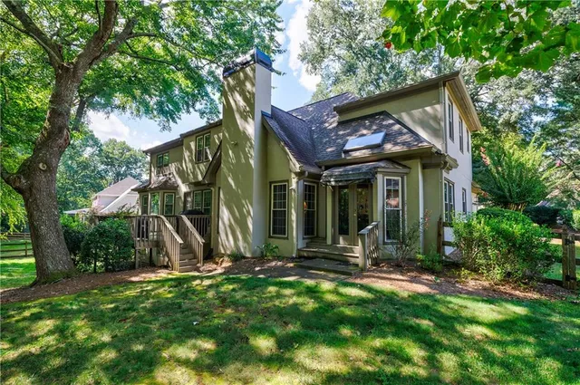 $850,000 | 410 Red Jacket Way, Alpharetta, GA 30005