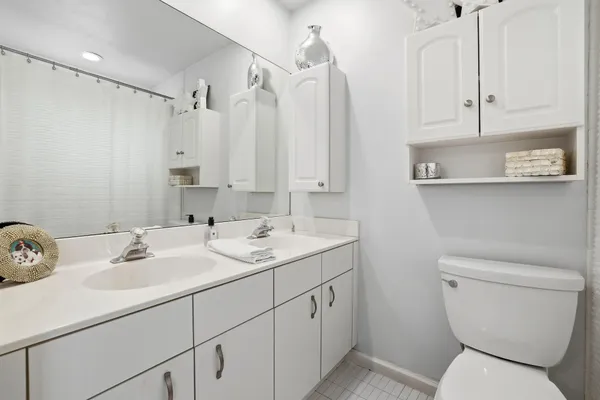 $3,895 | 2049 Southeast 6th Street, Unit F, Deerfield Beach, FL 33441