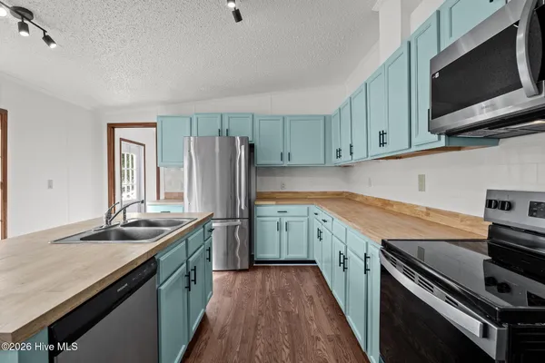 $220,000 | 328 Commodore Drive, Rocky Mount, NC 27801