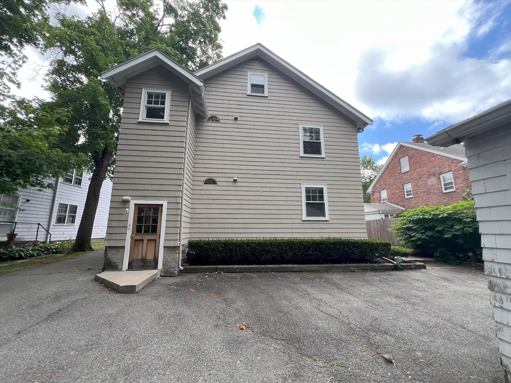 19 Maple Street, Unit 19 Newton, MA 02466 - Photo 16 of 30
