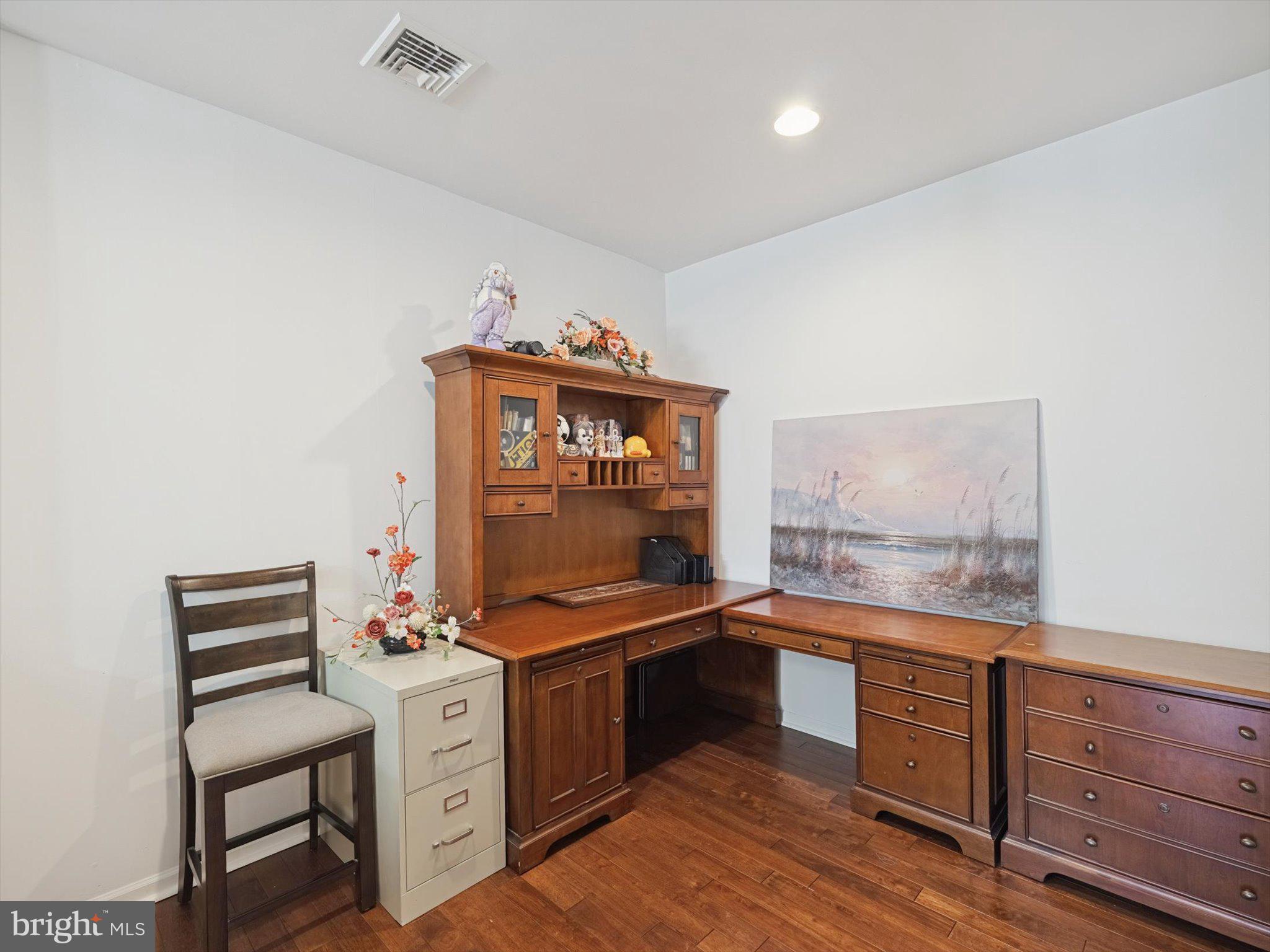 327 Carson Terrace, Unit 327 Huntingdon Valley, PA 19006 - Photo 15 of 39