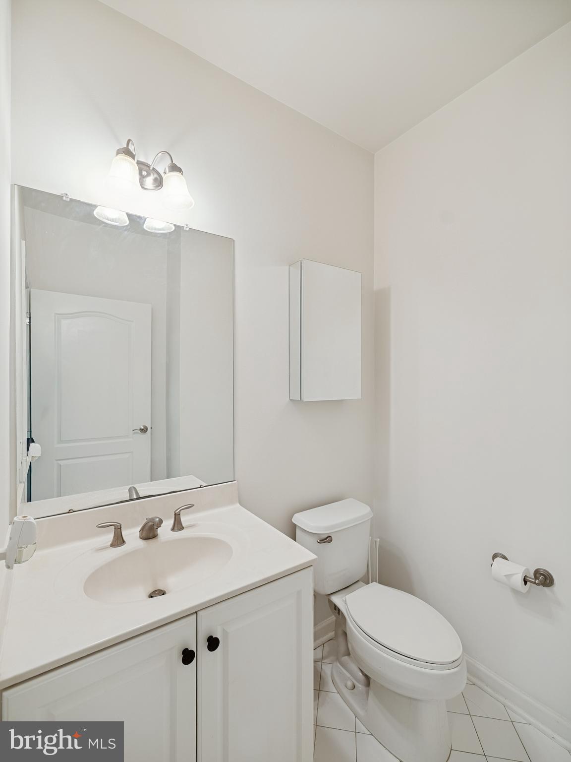 327 Carson Terrace, Unit 327 Huntingdon Valley, PA 19006 - Photo 27 of 39