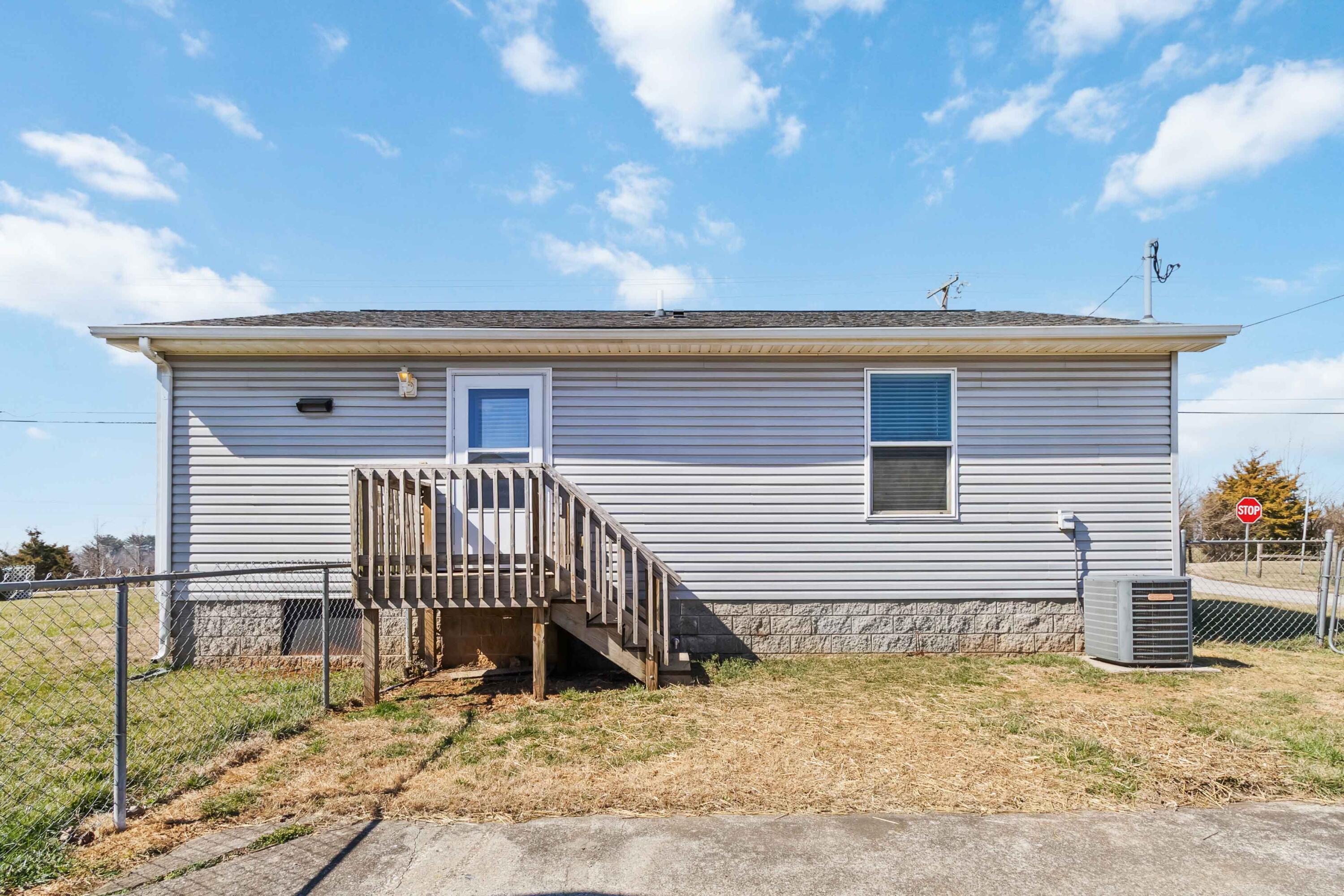 900 Crane Road Ferguson, KY 42533 - Photo 27 of 32 Back of Home