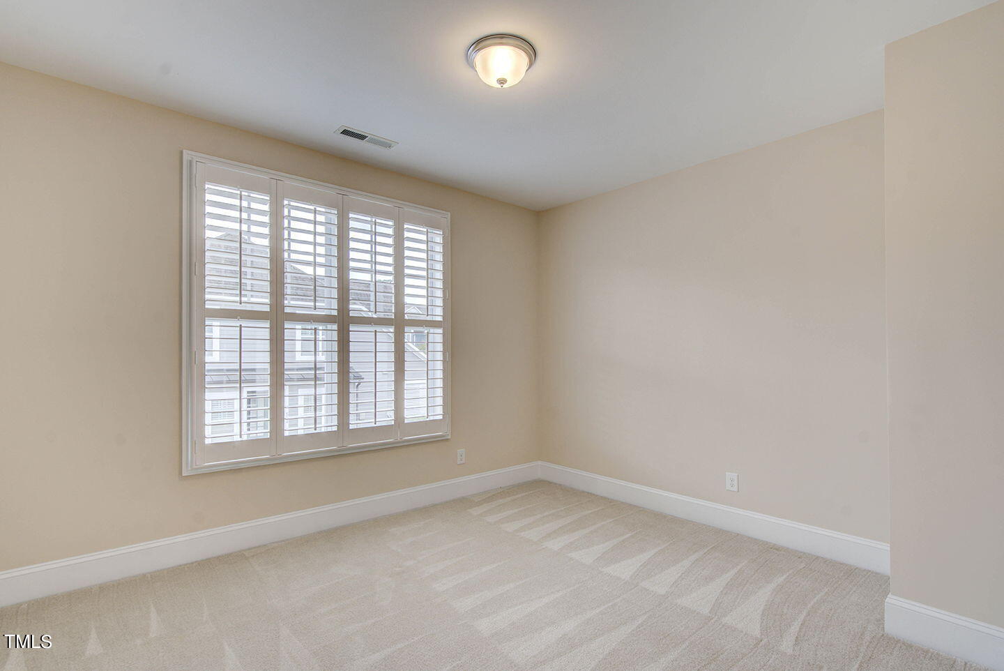 513 Deodar Lane Raleigh, NC 27608 - Photo 29 of 35 30-web-or-mls-513 Deodar Ln-30-1