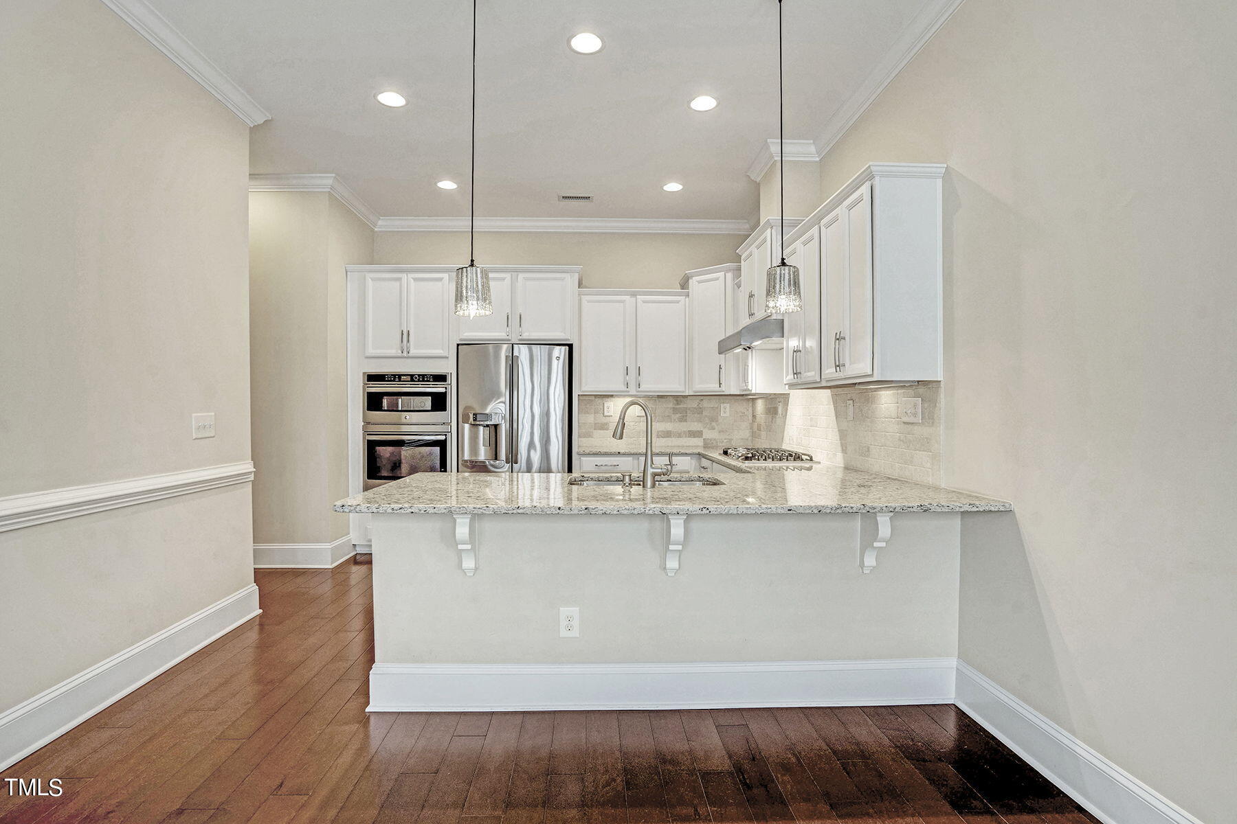 513 Deodar Lane Raleigh, NC 27608 - Photo 9 of 35 9-web-or-mls-513 Deodar Ln-11