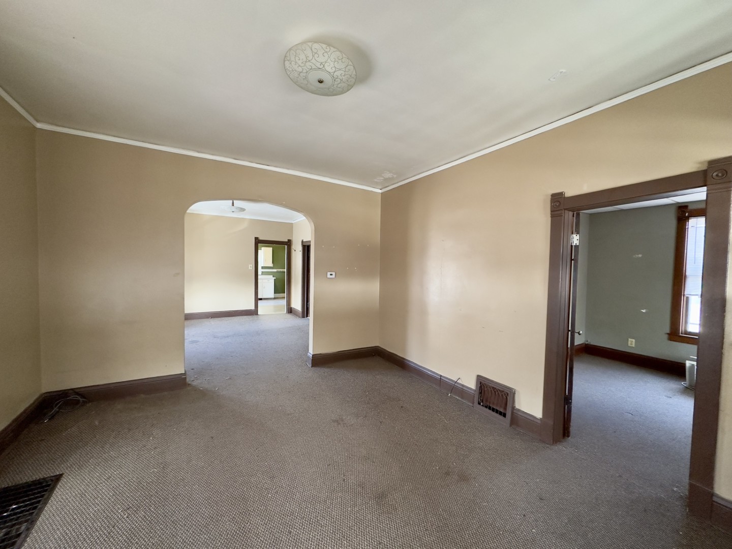 103 3rd Street LaSalle, IL 61301 - Photo 3 of 10