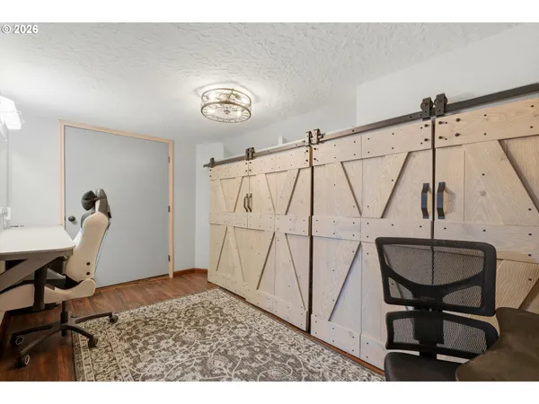 $1,395,000 | 55775 Highway 26, Sandy, OR 97055