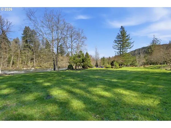 $1,395,000 | 55775 Highway 26, Sandy, OR 97055