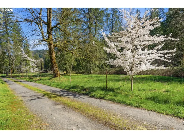 $1,395,000 | 55775 Highway 26, Sandy, OR 97055