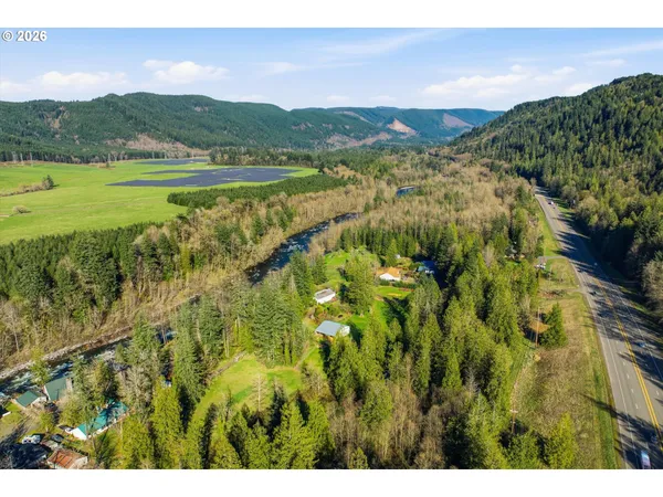$1,395,000 | 55775 Highway 26, Sandy, OR 97055
