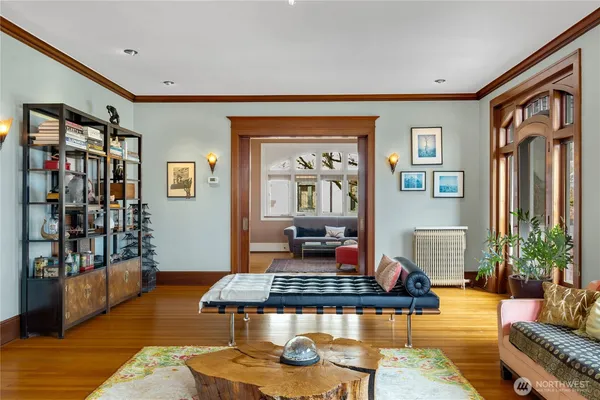 $4,950,000 | 2844 Cascadia Avenue South, Seattle, WA 98144
