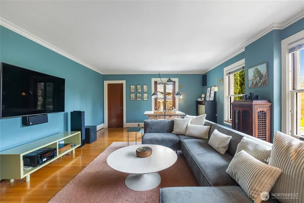 $4,950,000 | 2844 Cascadia Avenue South, Seattle, WA 98144